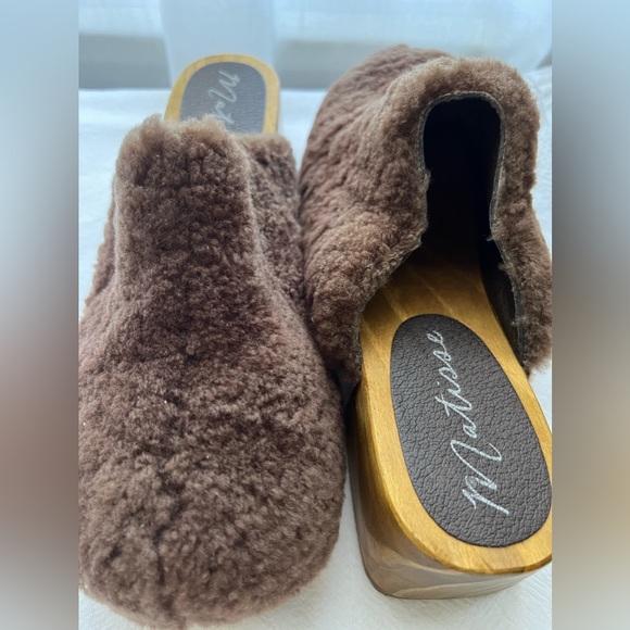 Matisse Stockholm Faux Shearling Clog - Anthropologie in Cocoa Brown Size 9 - Picture 7 of 8